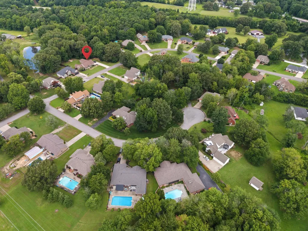 315 Stonecreek Place Paducah KY 42003