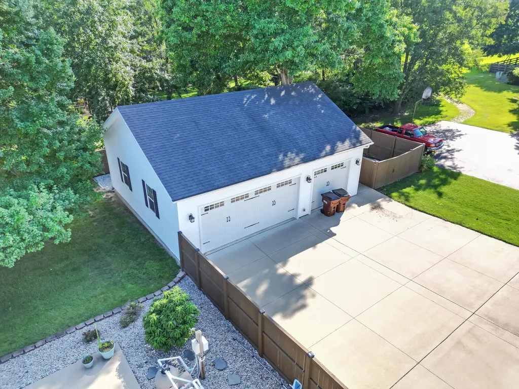 200 W Fairway Drive Nicholasville KY 40356