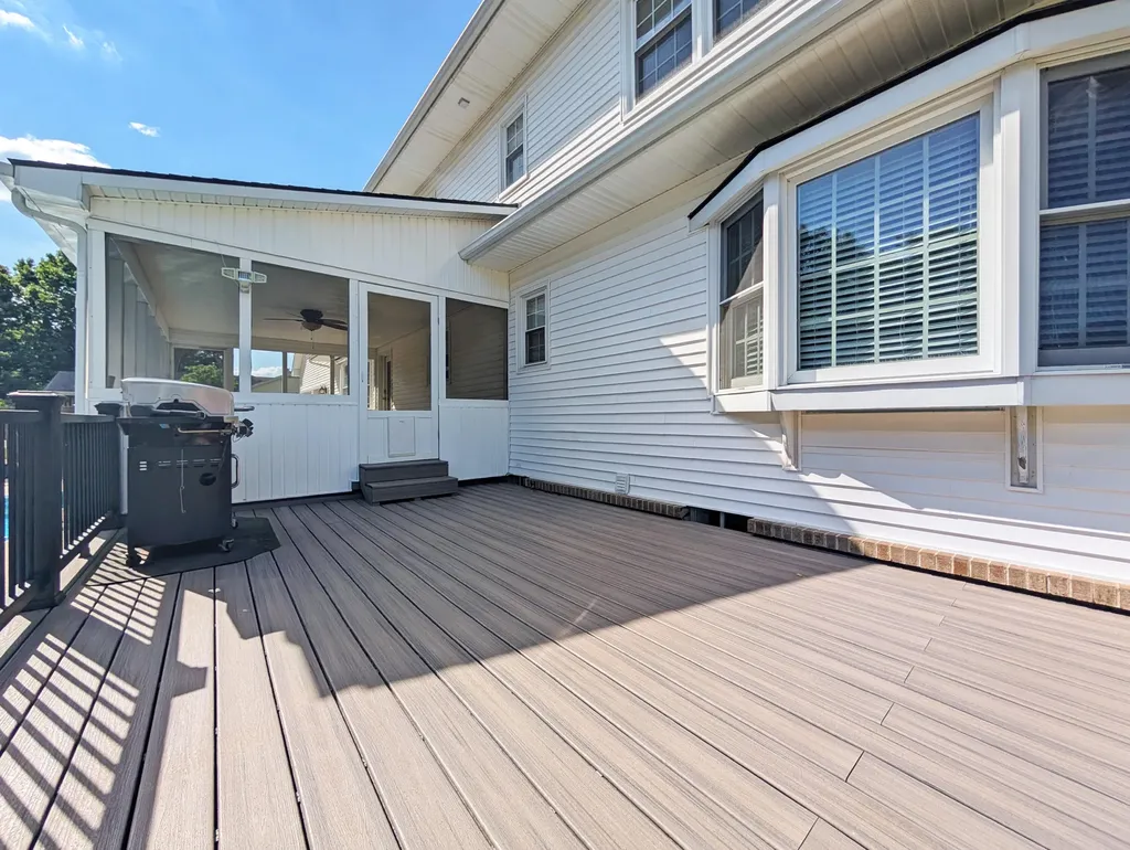 200 W Fairway Drive Nicholasville KY 40356
