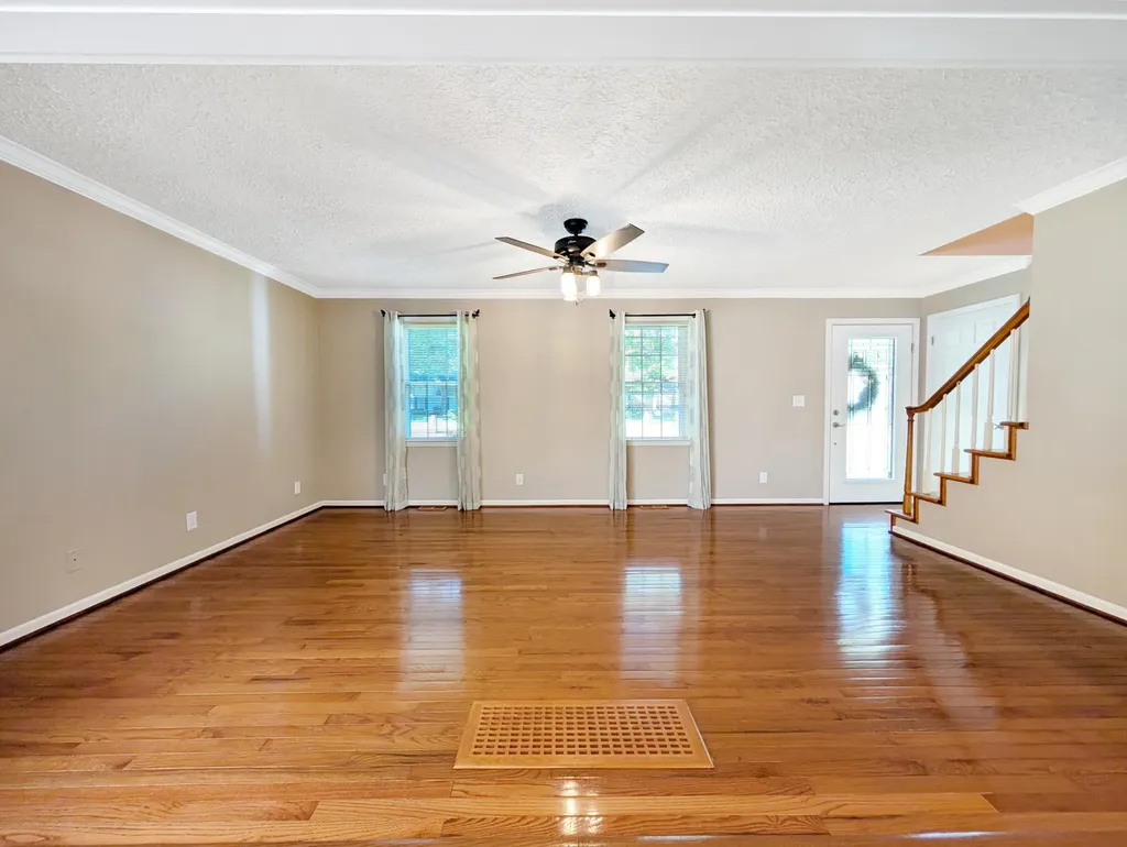 200 W Fairway Drive Nicholasville KY 40356