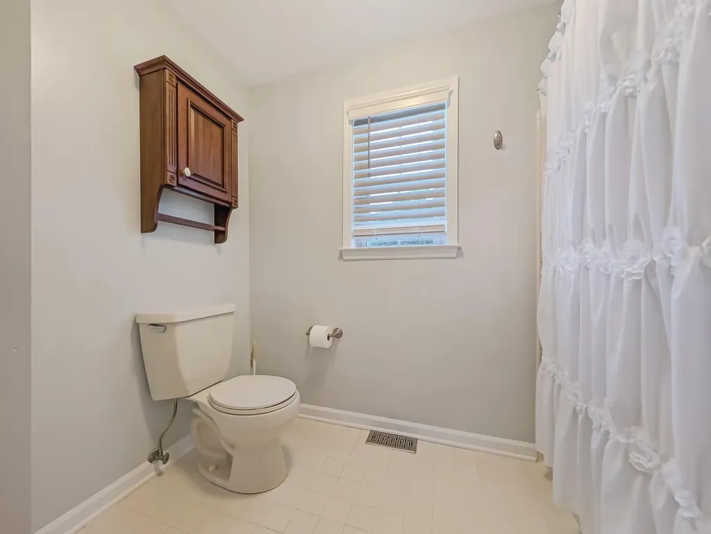 200 W Fairway Drive Nicholasville KY 40356