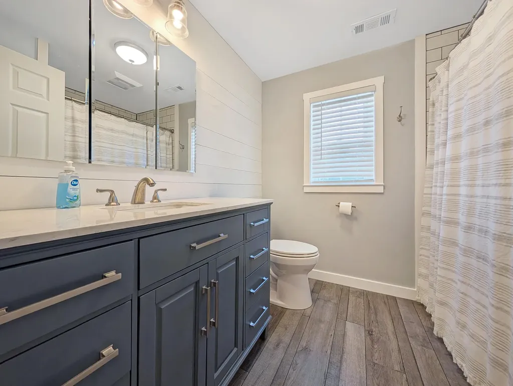 200 W Fairway Drive Nicholasville KY 40356