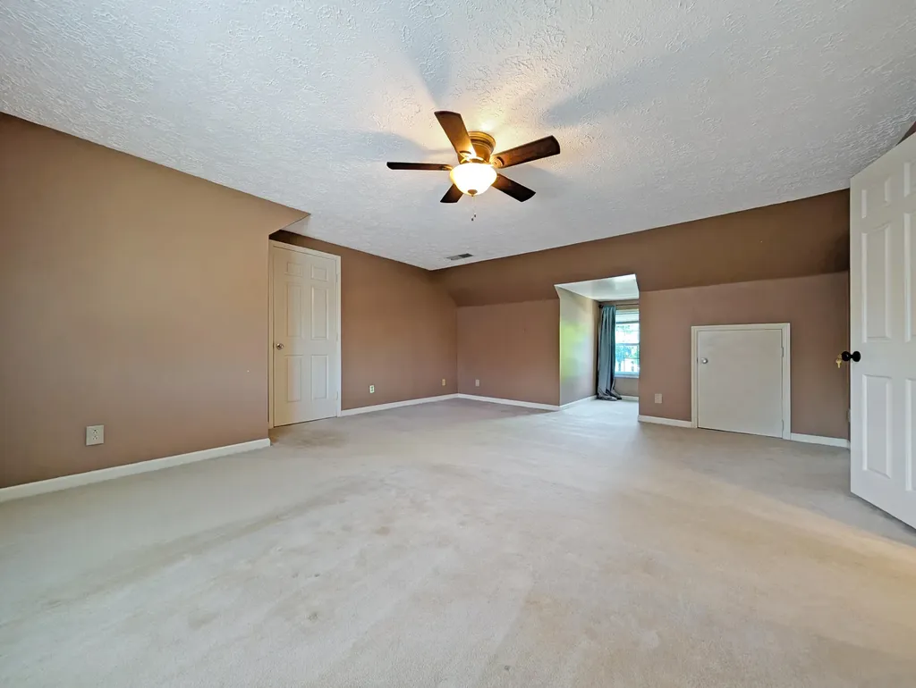 200 W Fairway Drive Nicholasville KY 40356