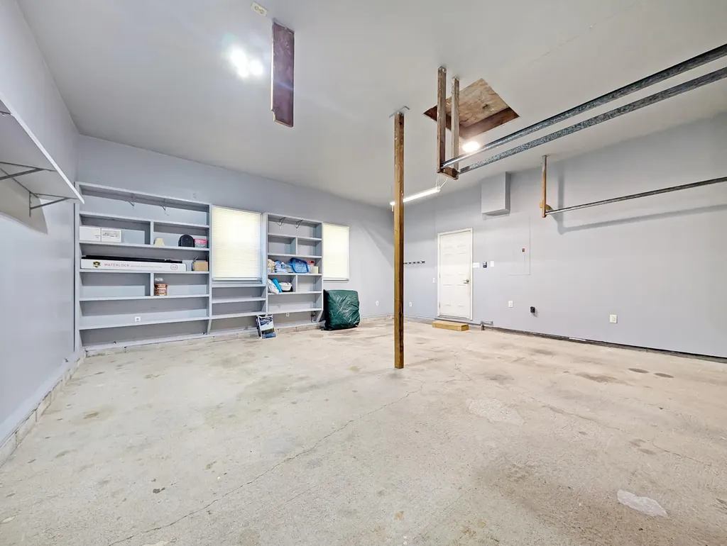 200 W Fairway Drive Nicholasville KY 40356