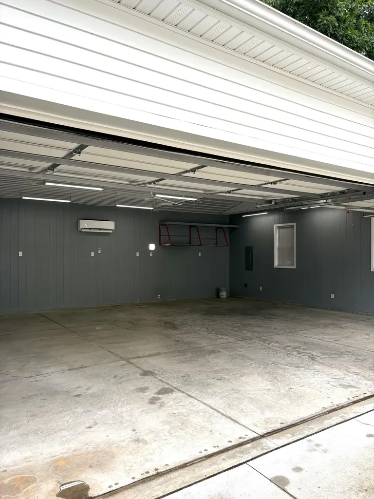 200 W Fairway Drive Nicholasville KY 40356