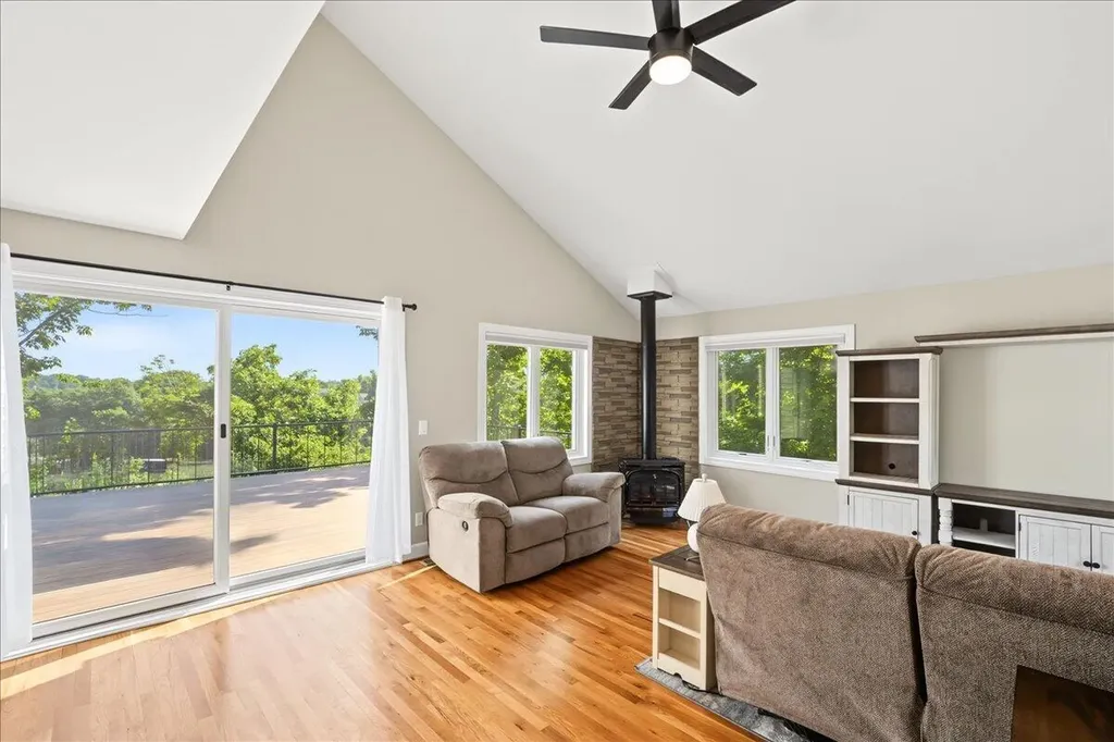225 Beams Drive Harrodsburg KY 40330