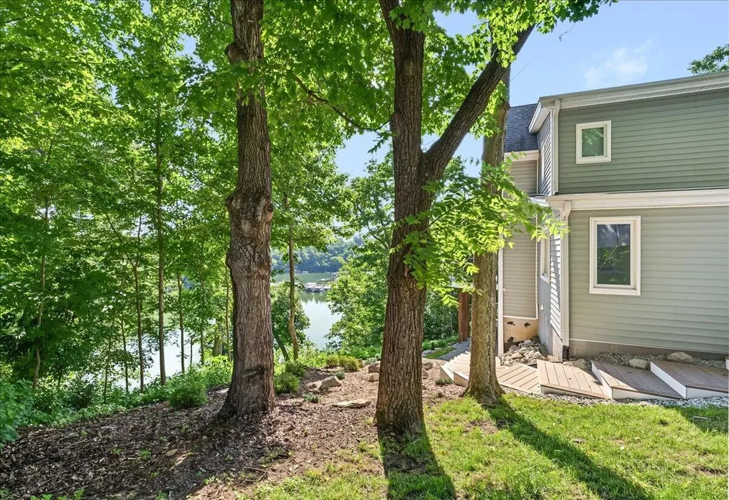 225 Beams Drive Harrodsburg KY 40330