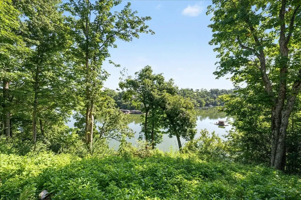 225 Beams Drive Harrodsburg KY 40330