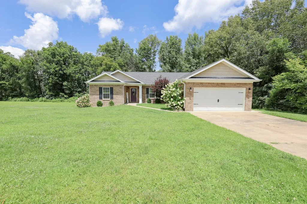 90 Abigale Way Hickory KY 42051