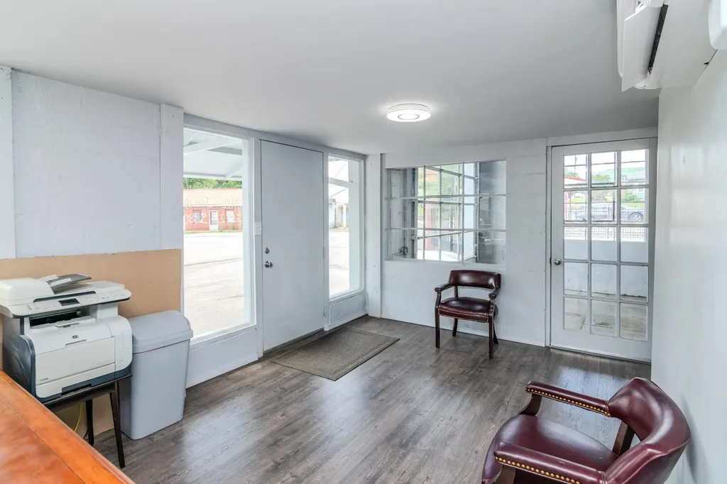 311 Main Street N Middletown KY 40357