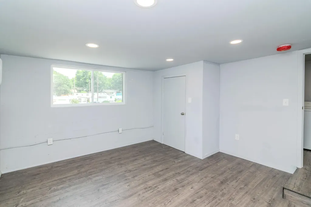 311 Main Street N Middletown KY 40357