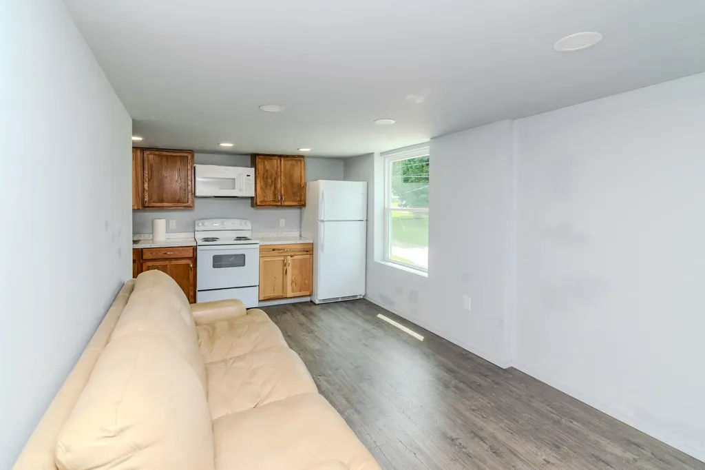 311 Main Street N Middletown KY 40357