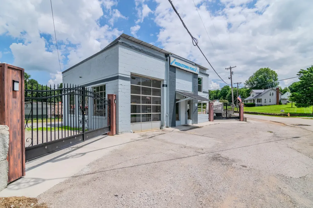 311 Main Street N Middletown KY 40357