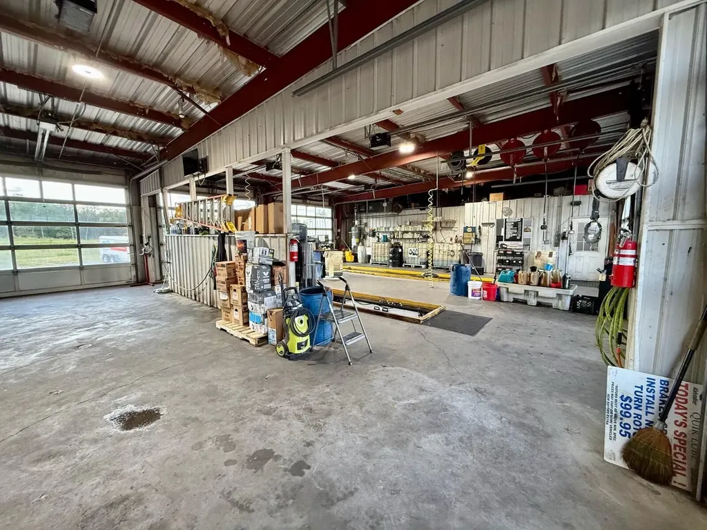 38 Main Street Benton KY 42025