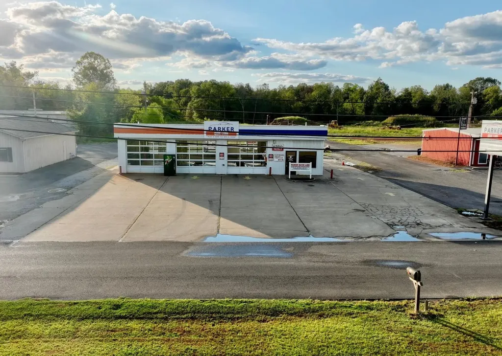 38 Main Street Benton KY 42025