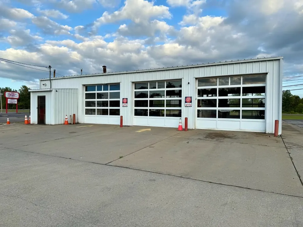 38 Main Street Benton KY 42025