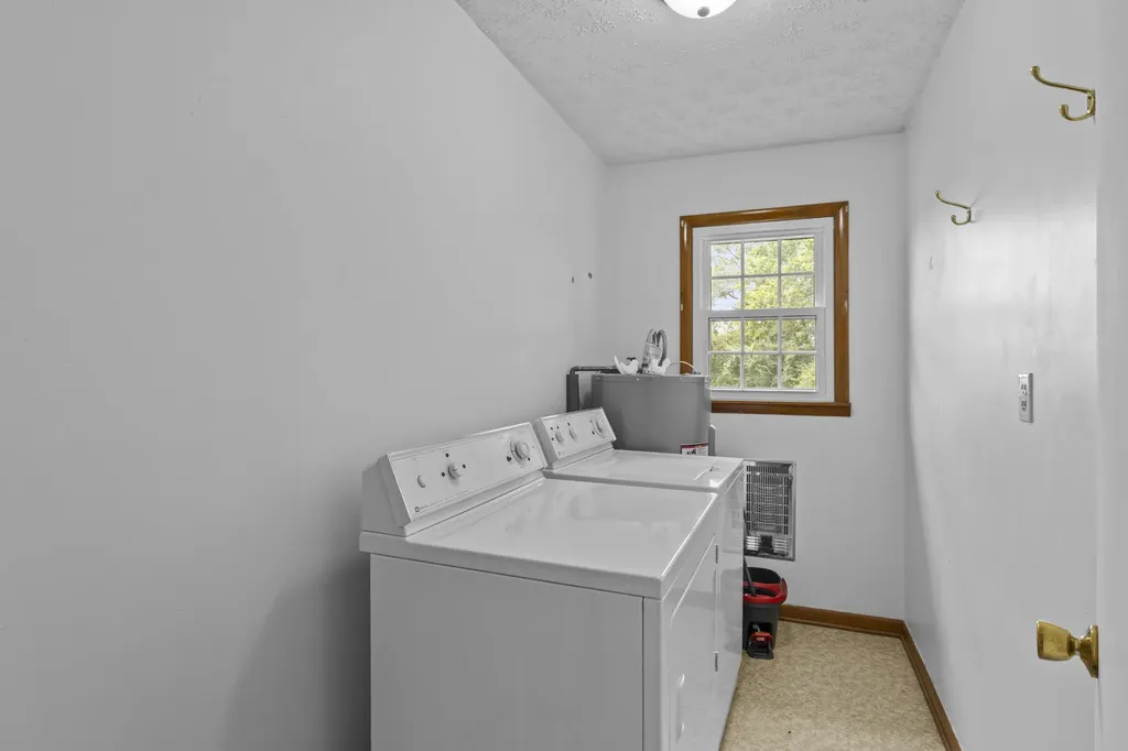 79 Pine Street Crab Orchard KY 40419