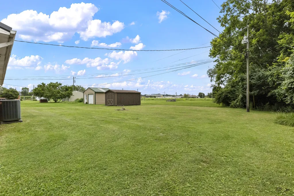 79 Pine Street Crab Orchard KY 40419