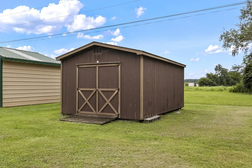 79 Pine Street Crab Orchard KY 40419