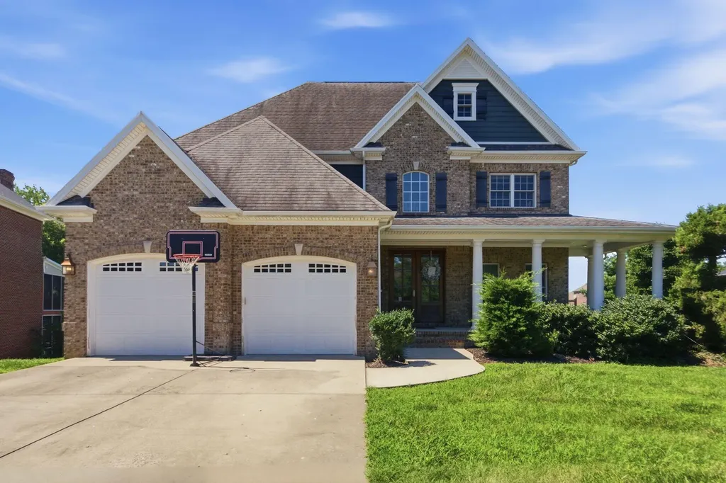 236 Somersly Place Lexington KY 40515