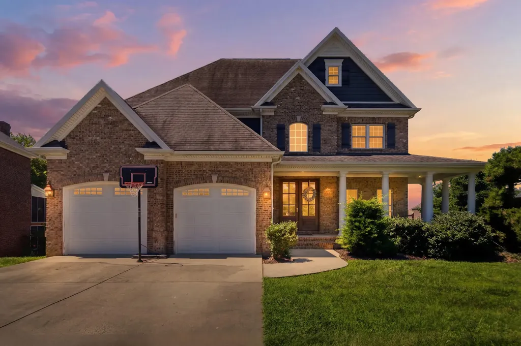 236 Somersly Place Lexington KY 40515