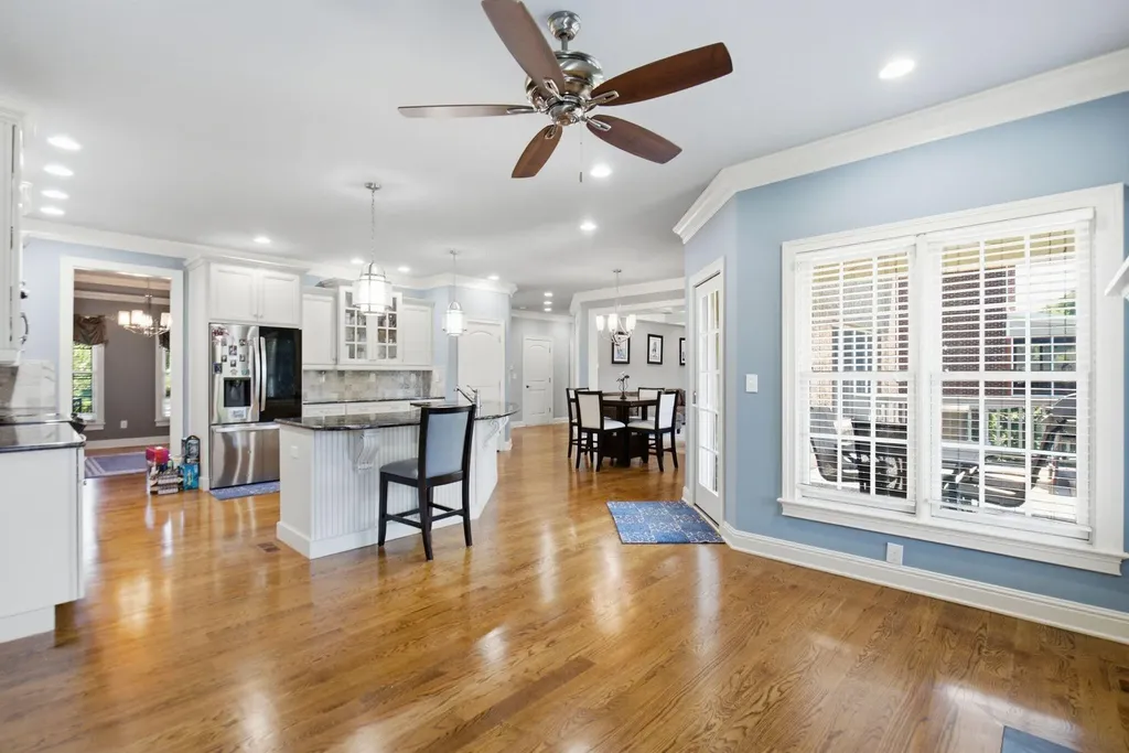 236 Somersly Place Lexington KY 40515