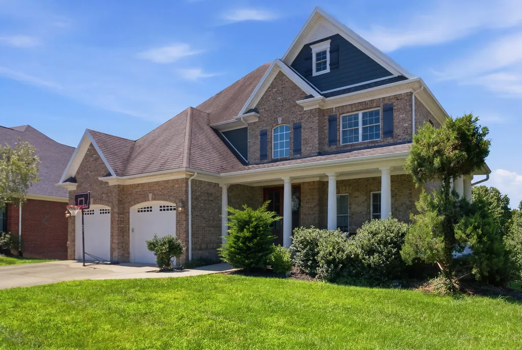 236 Somersly Place Lexington KY 40515