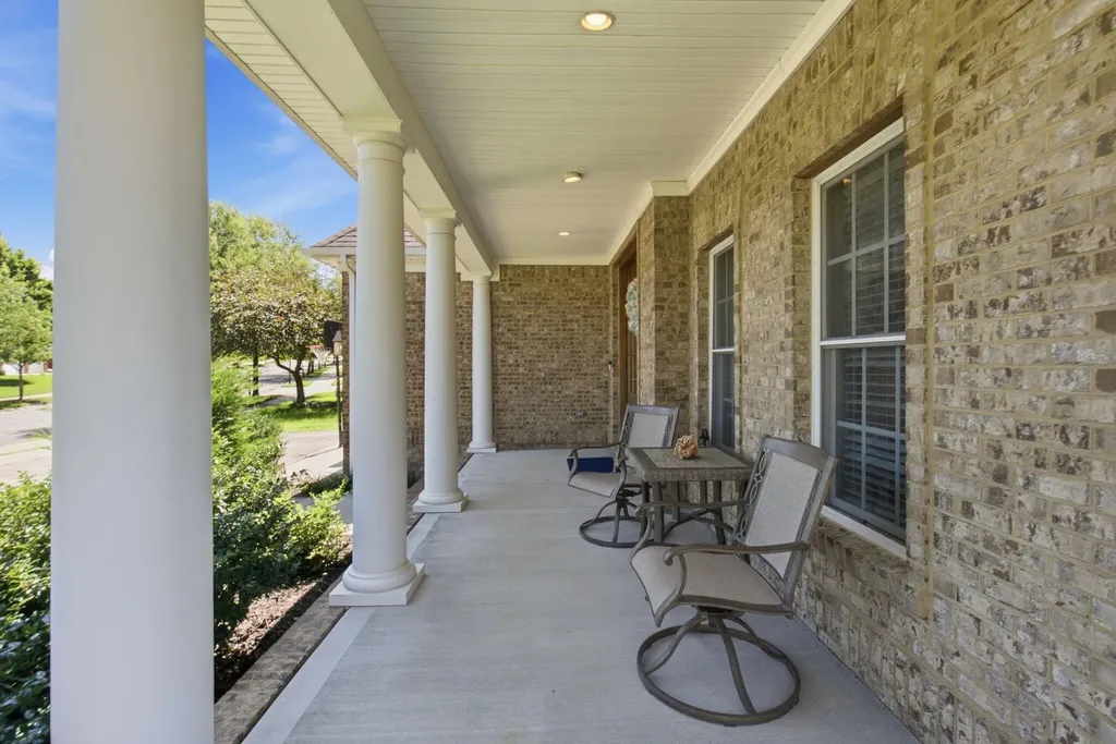 236 Somersly Place Lexington KY 40515