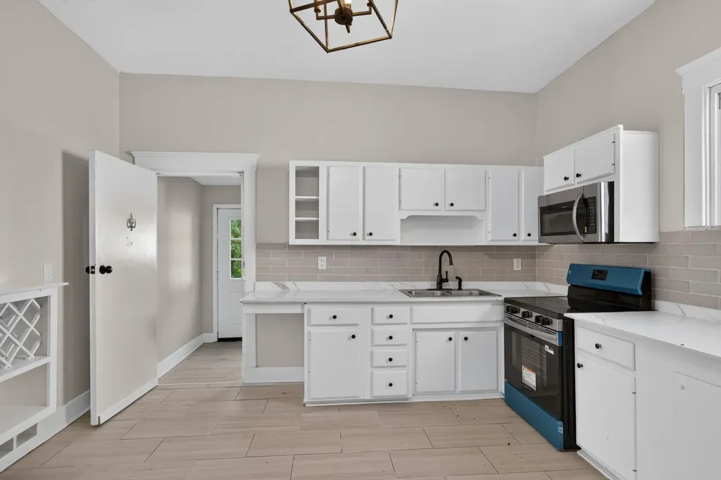 1220 W Walnut Street Danville KY 40422