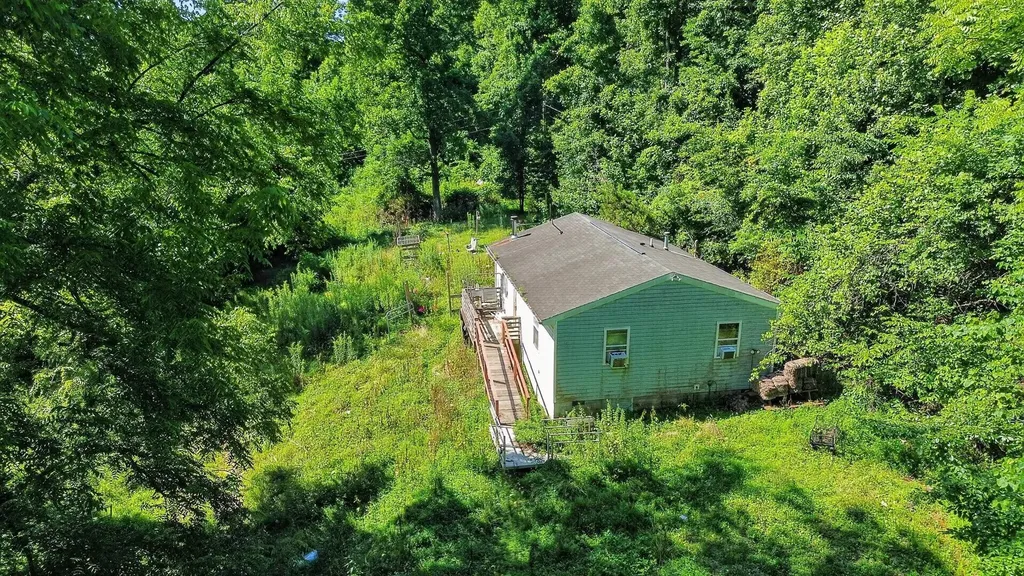 463 Hillman Road Olive Hill KY 41164