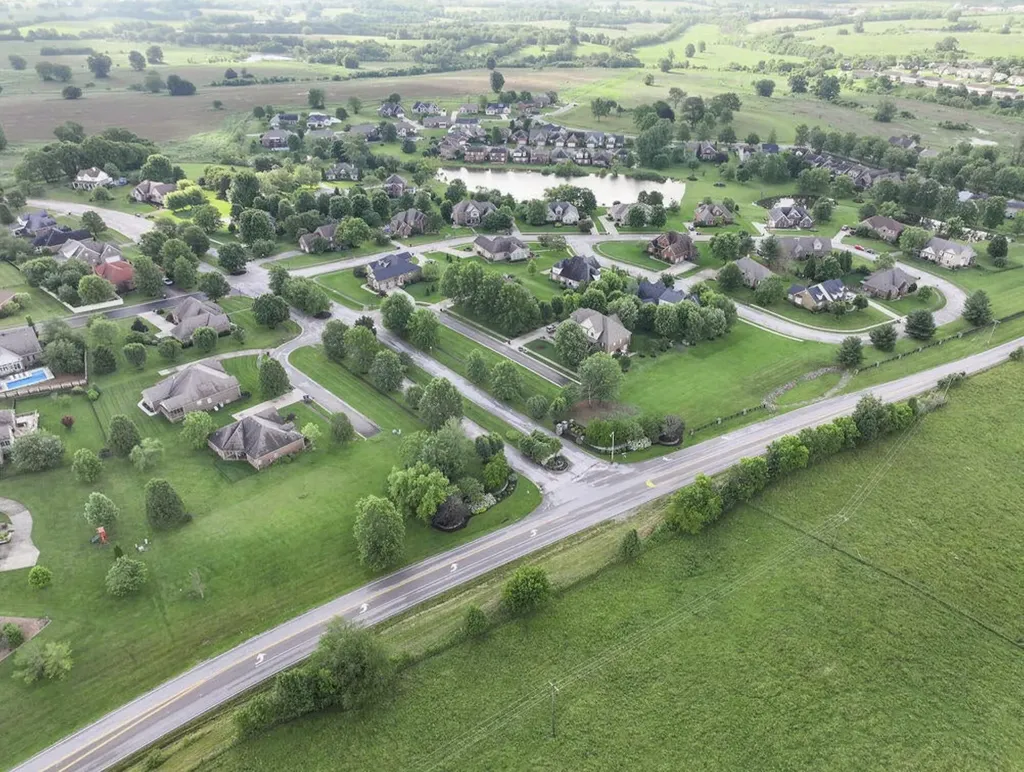102 Royal Oak Drive Winchester KY 40391