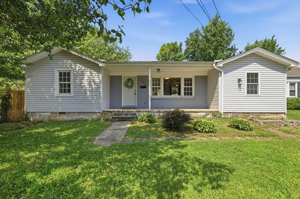 506 S 7th Street Murray KY 42071