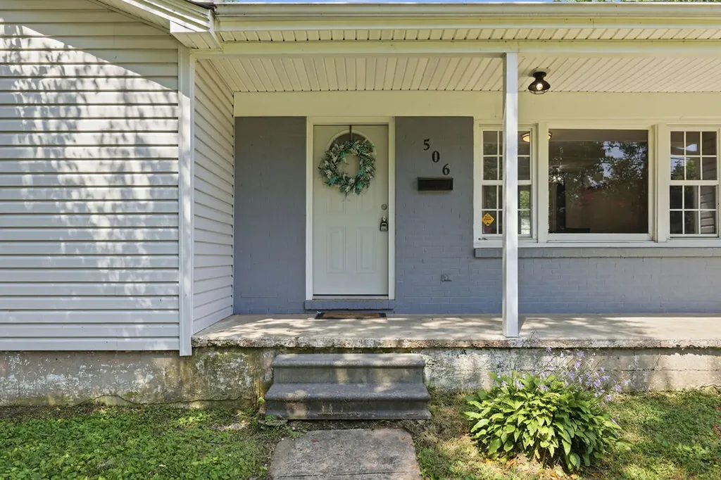 506 S 7th Street Murray KY 42071