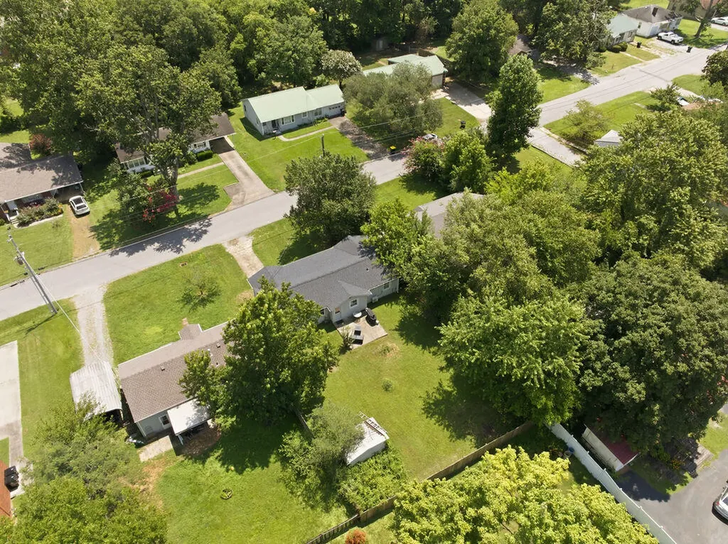 506 S 7th Street Murray KY 42071