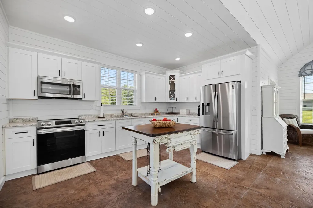 283 Cotton Road Corbin KY 40701