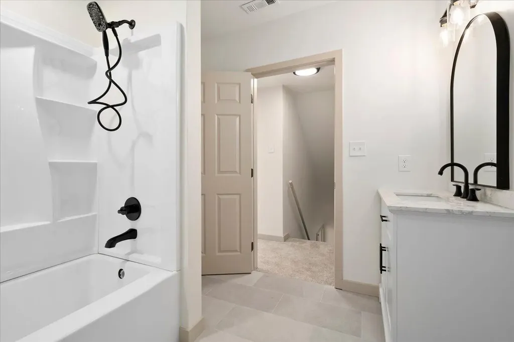 634 Cardinal Lane Lexington KY 40503