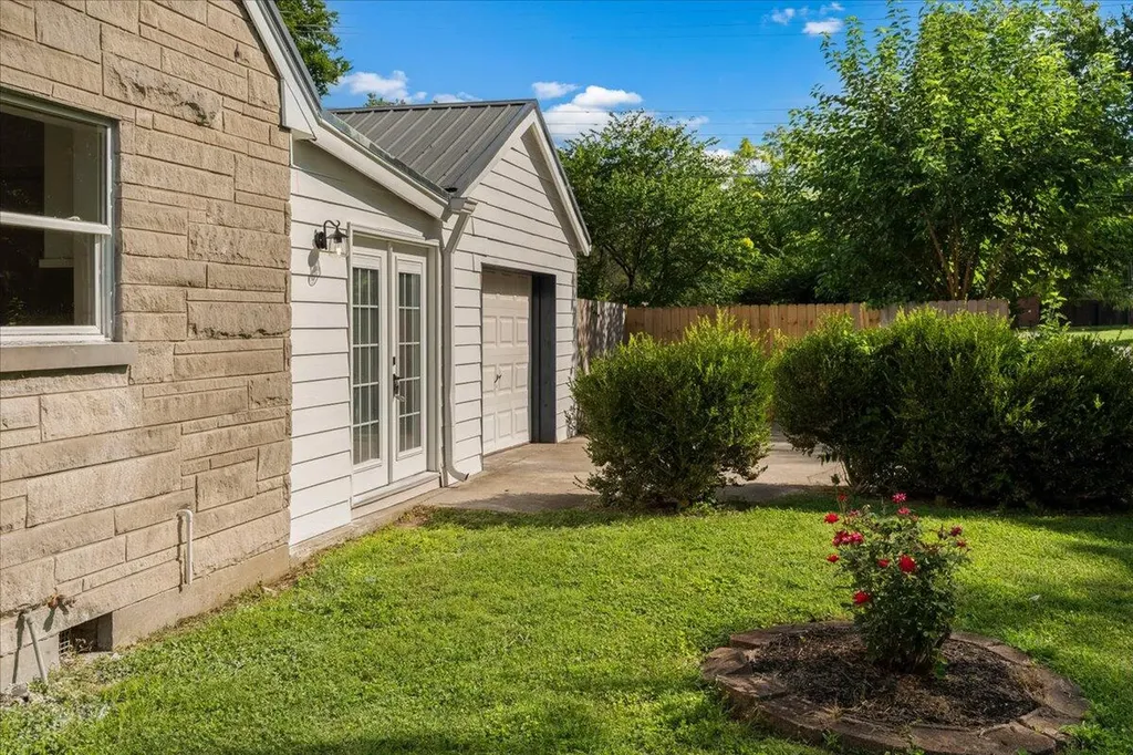 634 Cardinal Lane Lexington KY 40503
