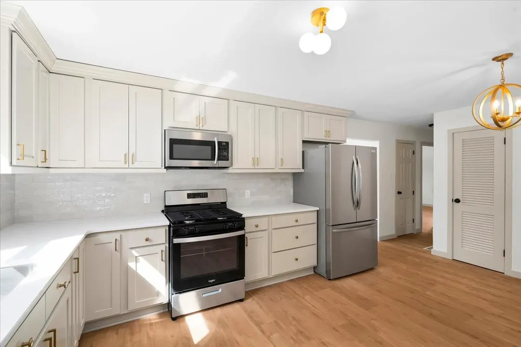 634 Cardinal Lane Lexington KY 40503