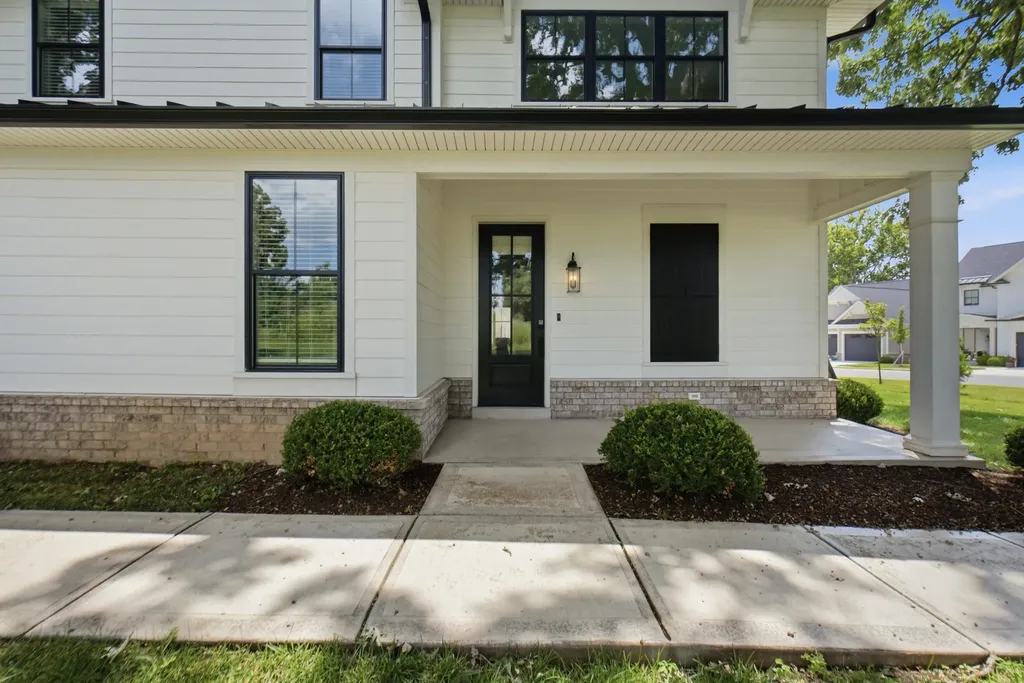 3548 Harper Woods Lane Lexington KY 40515