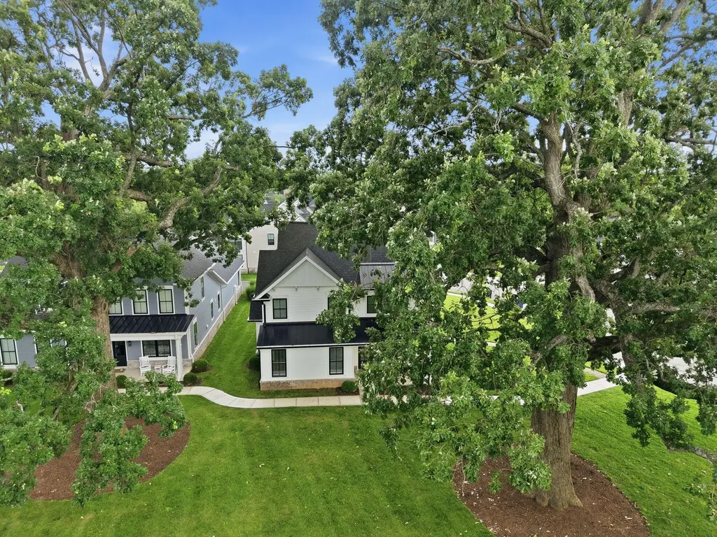 3548 Harper Woods Lane Lexington KY 40515