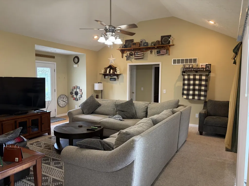 451 Bellaire Drive Harrodsburg KY 40330