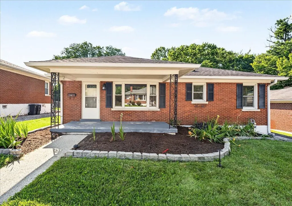 153 Sunset Drive Frankfort KY 40601