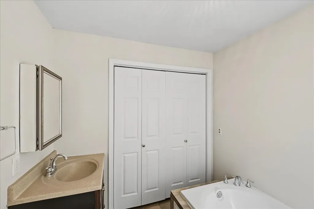 153 Sunset Drive Frankfort KY 40601