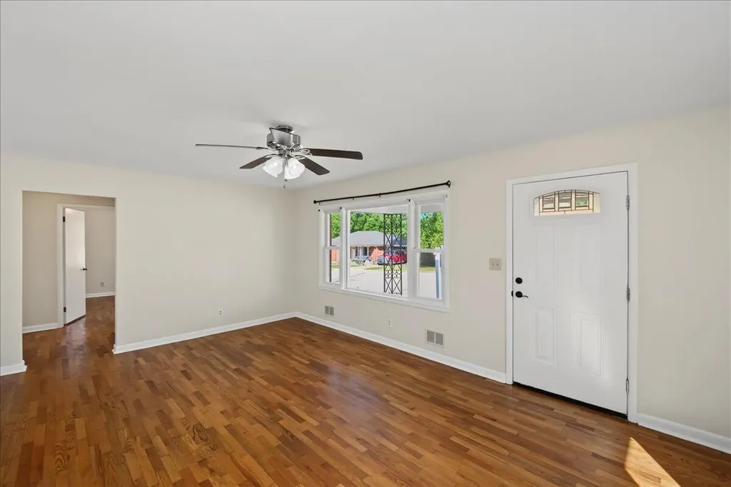 153 Sunset Drive Frankfort KY 40601