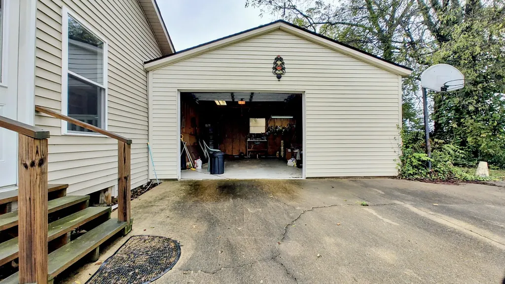 410 Pecan Drive Clinton KY 42031