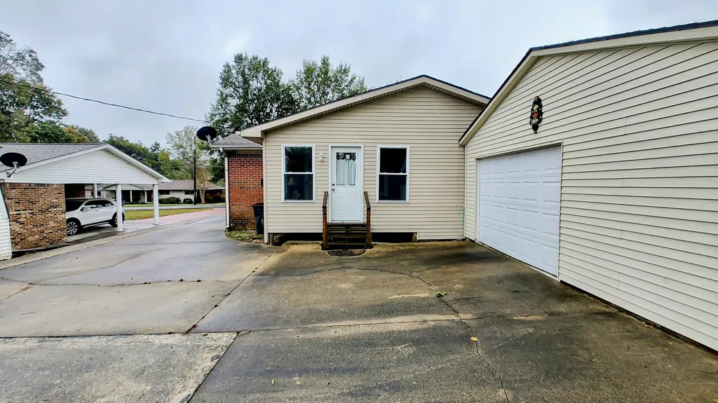 410 Pecan Drive Clinton KY 42031