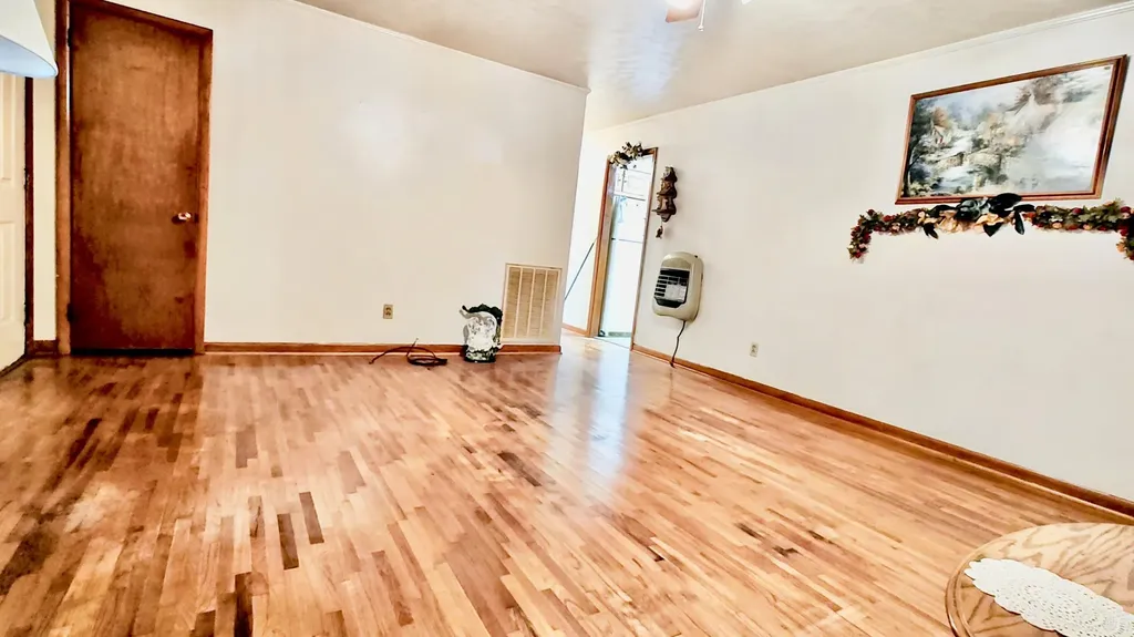 410 Pecan Drive Clinton KY 42031