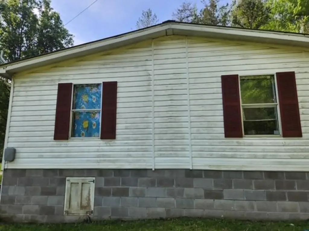 4768 Ky-1809 Barbourville KY 40906