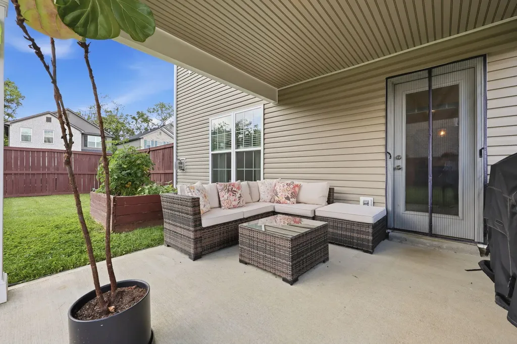 1500 Flemishbond Path Lexington KY 40509