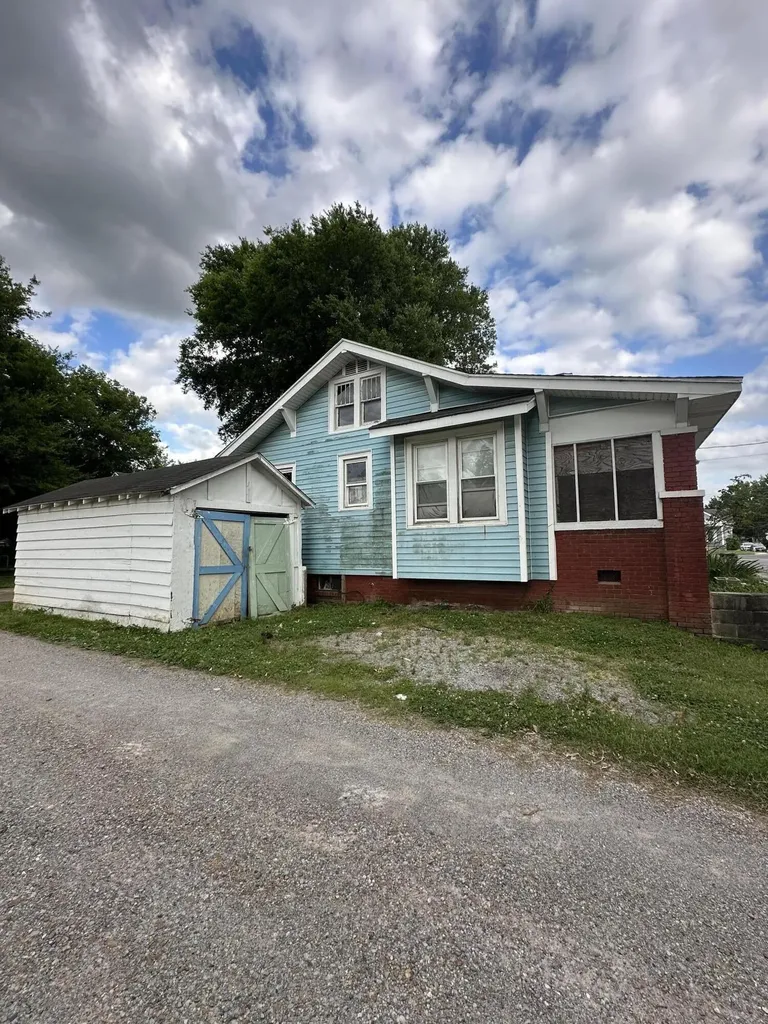 612 N 11th Street Paducah KY 42001